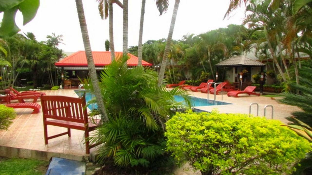 Wailoaloa Beach Resort Nadi Exterior foto