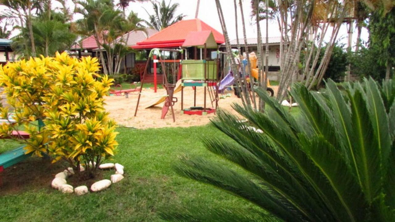 Wailoaloa Beach Resort Nadi Exterior foto